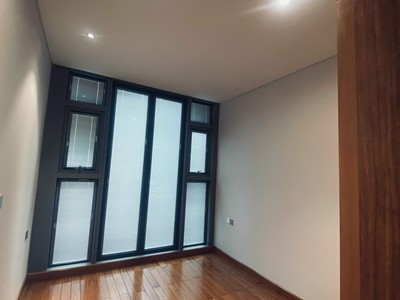 Cho thuê 3pn cao cấp, view đẹp, tầng cao mát mẻ, 146m2, empire thủ thiêm, 55tr 3