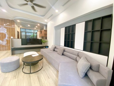 Cho thuê nguyên căn 5 phòng ngủ tại Vinhomes Marina 2