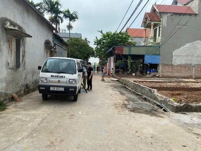 85,6 m tại yên khê đại yên lô góc 2 mặt tiền giá bán nhanh chỉ hơn 1 tỉ  bán kính vài trăm mét đầy 1
