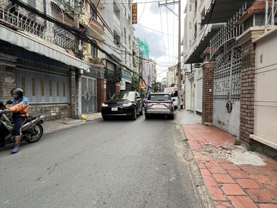 Chính chủ bán nhà hẻm 6m hòa hảo quận 10, ngang 5,2m sát mặt tiền 4 tầng đúc, 70m2, giá nhỉnh 15 tỷ 4