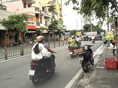 Bán nhà mtkd 20m hòa bình quận tân phú 4 x 18-2 tâng btct chỉ 11ty xíu tl 0