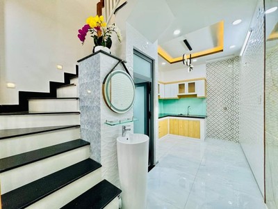 Chính chủ cho thuê nnc thích quảng đức, phường 4, phú nhuận giá thuê 19tr 1