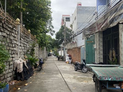 Nhà Bán Hẻm 8 Lê Văn Quới Quận Bình Tân.DT: 7,6x13m.Giá 7,2 tỷ 2