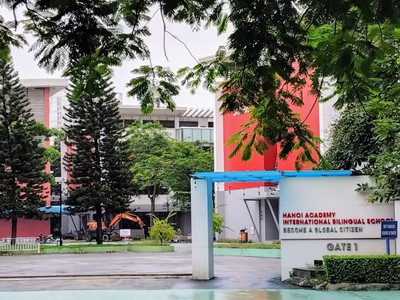 Bán biệt thự Ciputra, 230m, bể bơi, thang máy, nội thất đẹp 1