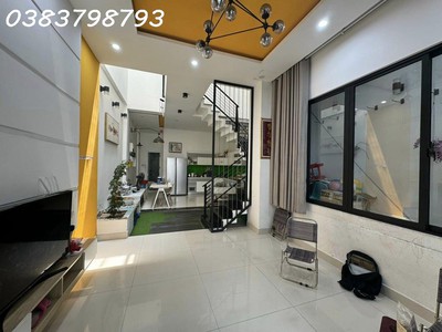 Bán nhà sát tô ký, 3 tầng, 87.36 m2, hxh tránh, chỉ 5.x t.ỷ 1