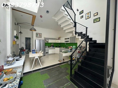 Bán nhà sát tô ký, 3 tầng, 87.36 m2, hxh tránh, chỉ 5.x t.ỷ 0