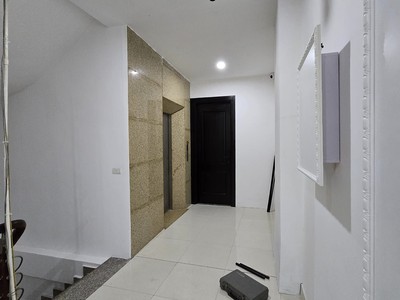 Bán nhà mặt phố thái hà, 133m2, 6 tầng thang máy, 57.5 tỷ, vỉa hè rộng, ô tô tránh, kinh doanh đỉnh 2