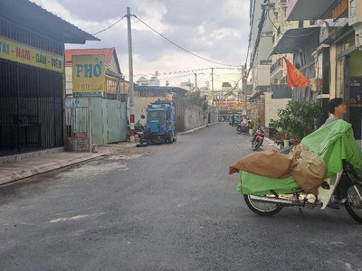 Chỉ 38 tr/m2 - mặt tiền nhà xưởng thạnh xuân quận 12 - hơn 203m2, ngang 6.5m - đường xe tải thông 1