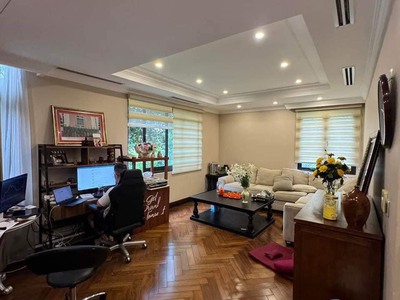 Siêu phẩm biệt thự trung tâm hà đông, view công viên, có hầm, 180m2, 4t, mt10m, 33 tỷ 0