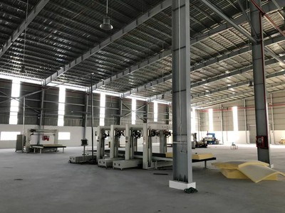 Cho thuê xưỡng kcn tân bình -bình dương chủ trương sx nhiều nghành nghề.diện tích xưỡng : 6.500 m2 0
