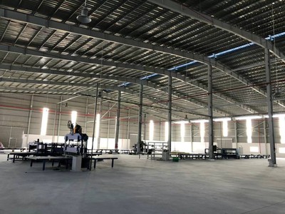 Cho thuê xưỡng kcn tân bình -bình dương chủ trương sx nhiều nghành nghề.diện tích xưỡng : 6.500 m2 2