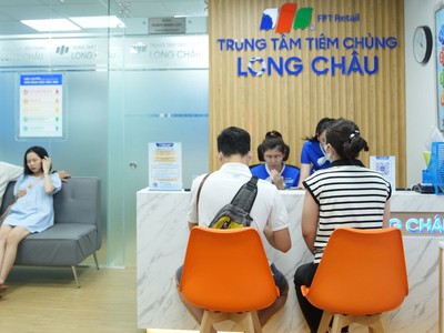 Cho thuê nhà siêu rộng 300m2 mặt tiền 15m trung tâm tp phúc yên, vĩnh phúc giá sốc 0