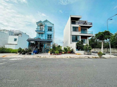 Bán nhanh lô đất ngay khu hành chính huyện trong tuần để đáo hạn ngân hàng 0