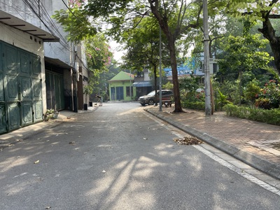 Chính chủ bán 70,4m2 đất TĐC Thạch Bàn. Cách hồ Ben 150m, cách đường Cổ Linh 500m 5