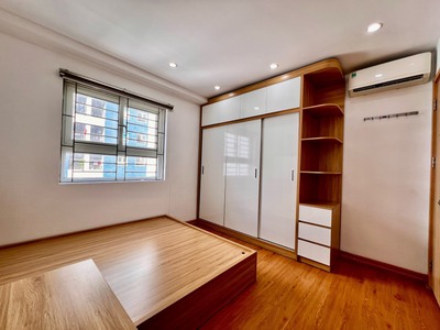 Cần bán gấp căn hộ 70m đầy đủ nội thất mới được lắp đặt tại KDT Thanh Hà Cienco 5 4