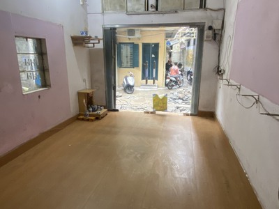 Siêu hót- một căn nhà duy nhất- bán đất tặng nhà 3 tầng mặt ngõ quỳnh 40m2, mặt tiền 4m 3