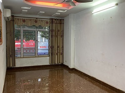 Chính chủ cho thuê phòng giá rẻ tại 202, phú diễn 0