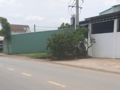 Cho thuê nhà xưởng mới xây mặt tiền 210 mai bá hương, xã lê minh xuân, bình chánh 3