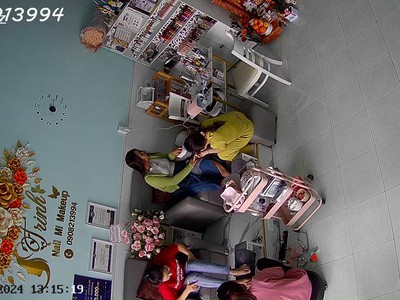 Cần sang lại tiệm nail- mi - mekeup tại thành phố thuận an - bình dương 4