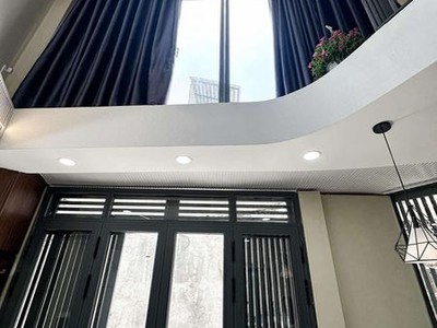 Hoàng hoa thám quận bình thạnh phường 5. 0