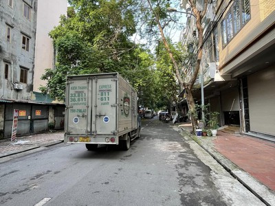 Bán nhà mặt phố trần phú hà đông , trung tâm hà đông - ô tô kinh doanh vỉa hè thênh thang - nhà hai 1
