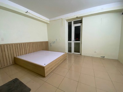 Chính chủ cho thuê căn hộ toà nhà Thuỷ Lợi 28A Lê Trọng Tấn 140m2, 3PN, 2VS, gần ga La khê 2