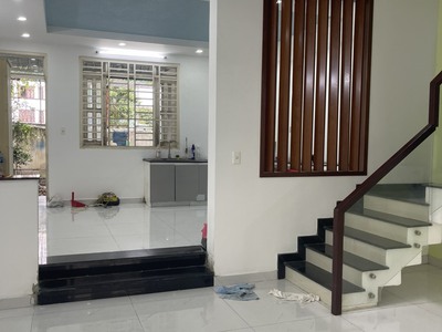 Mặt tiền đường nhựa 10m, ngang khủng 6m giá tốt hàng xóm phú mỹ hưng, nhà mới khu dân cư phước kiển, 3