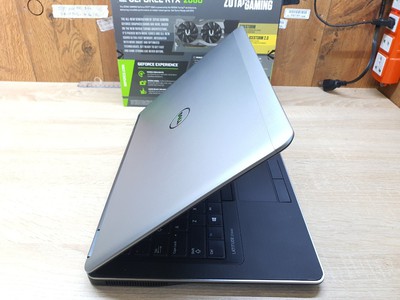 Ưu đãi đặc biệt cho học sinh tiểu học: laptop dell latitude 7440 siêu bền giá chỉ 3.850k. lh 2