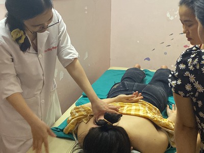 Học chứng chỉ xoa bóp bấm huyệt - vật lý trị liệu tại Hội AN Quảng Nam 1