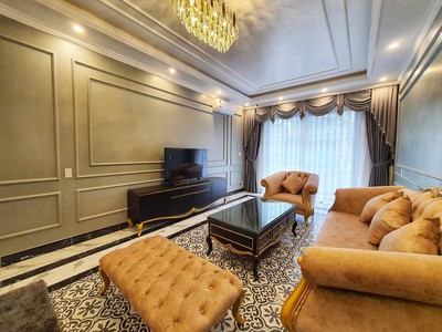 Cần bán nhà Mặt Đường Cát Cụt, gần hồ Tam Bạc, có thang náy 7