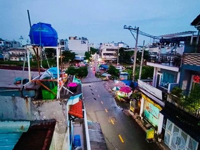 Mặt tiền kinh doanh ngay kênh tham lương- gần aeon tân phú - sẵn dòng tiền - 98m 2 tầng nhỉnh 8 tỷ 0