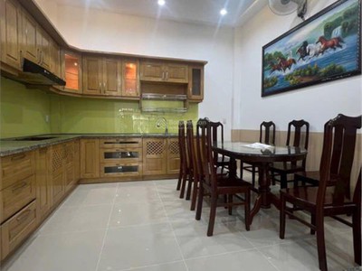 Xuất cảnh bán gấp nhà mt thành công nhà 2 lầu vào ở ngay 2