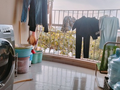 Bán căn chung cư a4 quang vinh giá siêu rẻ , chỉ 1ty350 4