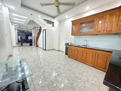 Mặt dường 15m trục chính la tinh hiếm nhà bán 52m x 4 tầng, sát vành đai 4.0 mua là thắng 1