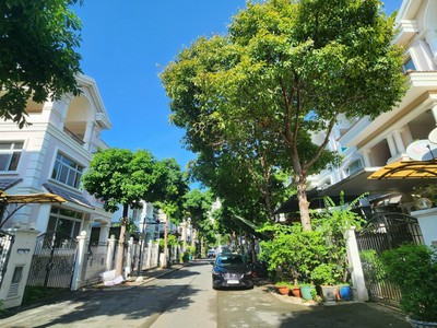 Bán biệt thự DIỆN TÍCH SIÊU KHỦNG 274M2 Đường Nội Khu 2 Khu Phố Nam Viên Giá 83.5 Tỷ Tân Phú Quận 7 10