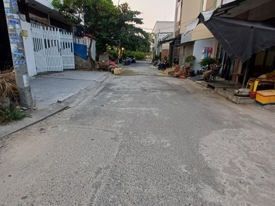 Trung tâm sơn trà, khu phố hàn quốc - cách biển vài phút đi bộ - đường dương đình ngệ còn lại lô 3