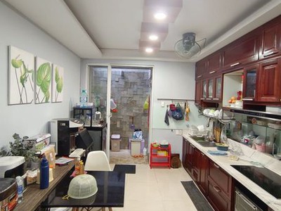 Thích quảng đức quận phú nhuận phường 5. 1