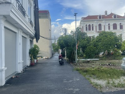 Chính chủ gửi bán lô đất đẹp ngõ 5m tại số 1085 ngô gia tự, hải an 0