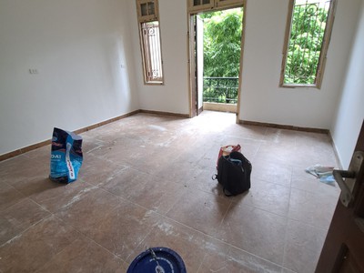 Cho thuê nhà diện tích 80m2 x 4 tầng tại ngõ 10 phố Nguyễn Văn Huyên, Cầu Giấy 1