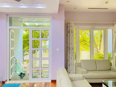 Bán biệt thự bán đảo linh đàm nguyễn phan chánh  614m2,4 tầng, mặt t iền  45 m,199  tỷ hoàng mai. 3