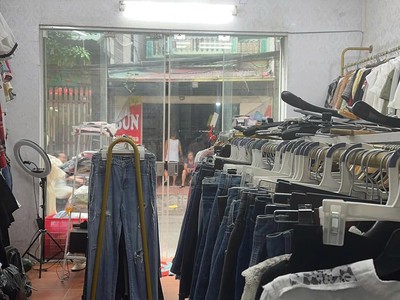 Chuẩn bị đi nước ngoài nên k thể tiếp tục kinh doanh nên cần sang nhượng gấp cửa hàng quần áo nữ - 2