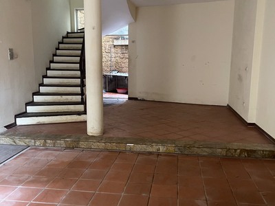 Cho thuê nguyên căn mặt phố Đông Quan, Cầu Giấy - 80m2 x 4 tầng - 22tr, KD mọi loại hình 0