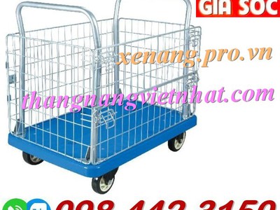 Xe đẩy hàng sàn nhựa có lồng thép 300kg 1