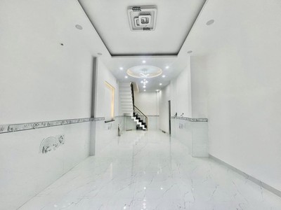 Nhà mới 4 tầng 4,5x10m - hẻm 78 cao lỗ - phường 4 - quận 8 - giá 5 tỷ 900  thương lượng 2