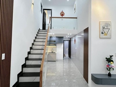 Nhà đẹp, gần mặt tiền,trần cao vân, 50m2, chủ gấp bán, chỉ 2.x 1