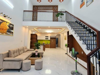 Bán nhanh, tôn đản, gần 100m2, 3pn, ngang 5m, chưa tới 3 tỷ. 0