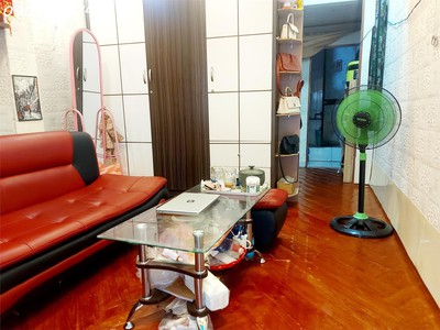 Cần cho thuê nhà nguyên căn 50m2 số 1073 đường cách mạng tháng 8, p.7, tân bình, chỉ 8tr 2