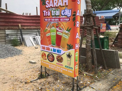 Sang nhượng quán sarah coffe tại ngã tư huỳnh lắm và võ chí công, hoà hải, ngũ hành sơn. 1