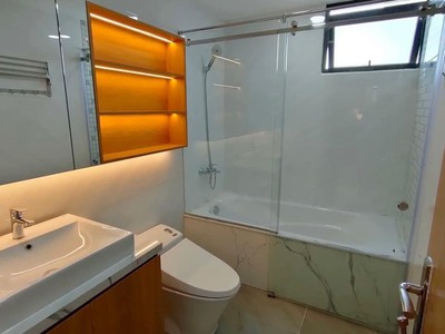 Căn hộ duplex 137m2 cần cho thuê gấp, tầng cao, nội thất đầy đủ. giá 40tr/tháng 3