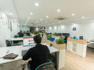 Văn phòng cho thuê nguyễn ngọc nại, thanh xuân , dt 153m2, thang máy, pccc đầy đủ, hầm xe rộng 3